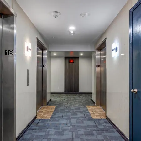 Luxury High-Rise With Panoramic City Views